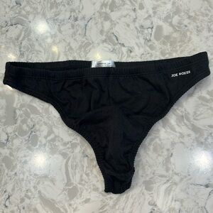 Joe Boxer men’s thong medium